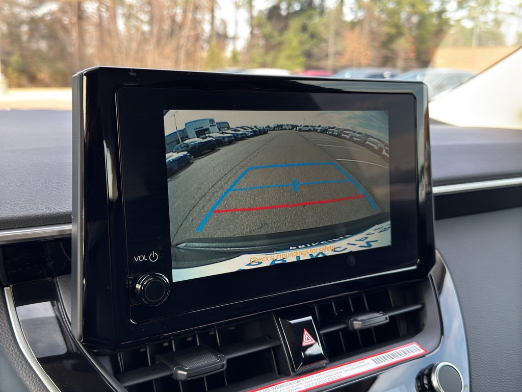 Used 2026 Toyota Corolla LE FWD image 22