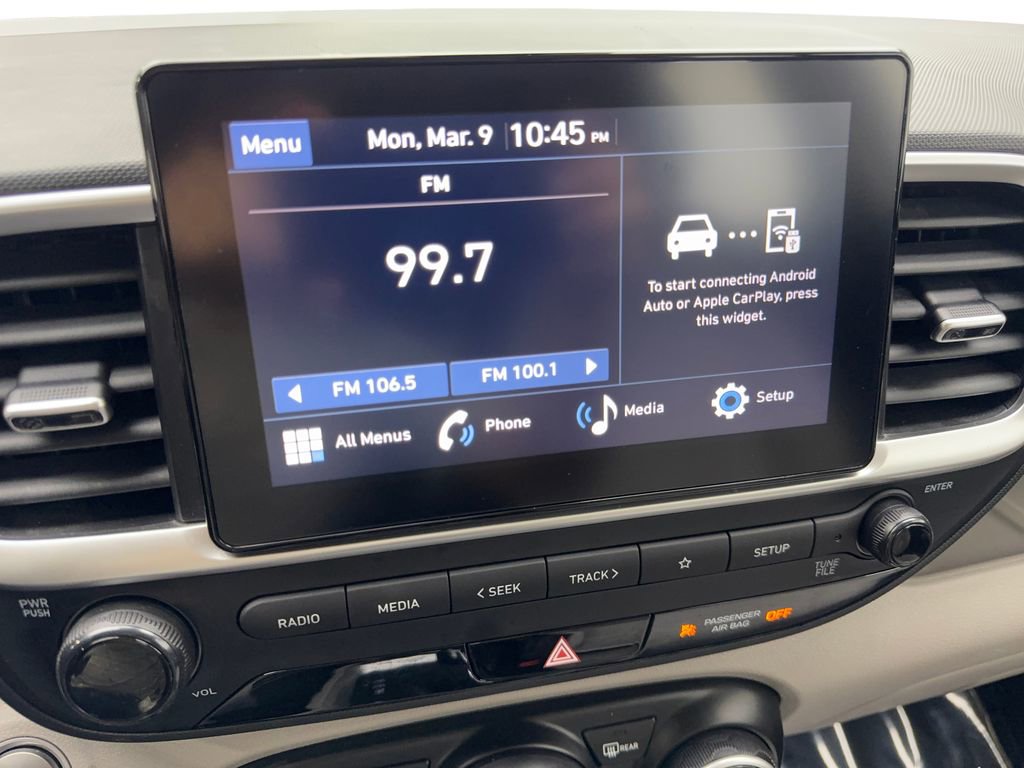 Used 2025 Hyundai Venue SEL image 59