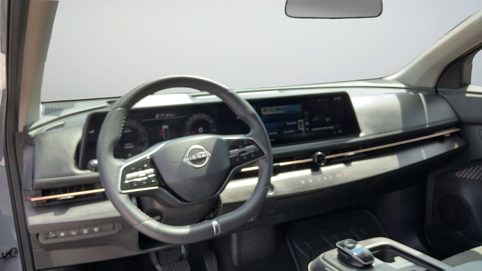 Certified 2025 Nissan Ariya FWD image 24