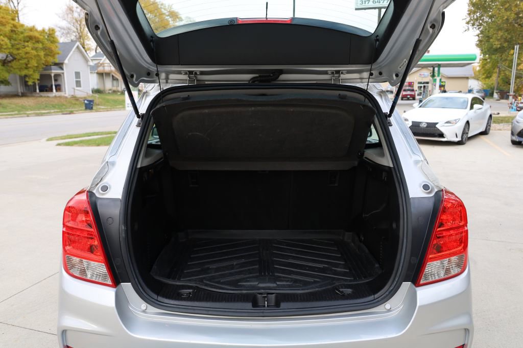 Used 2017 Chevrolet Trax LS image 24