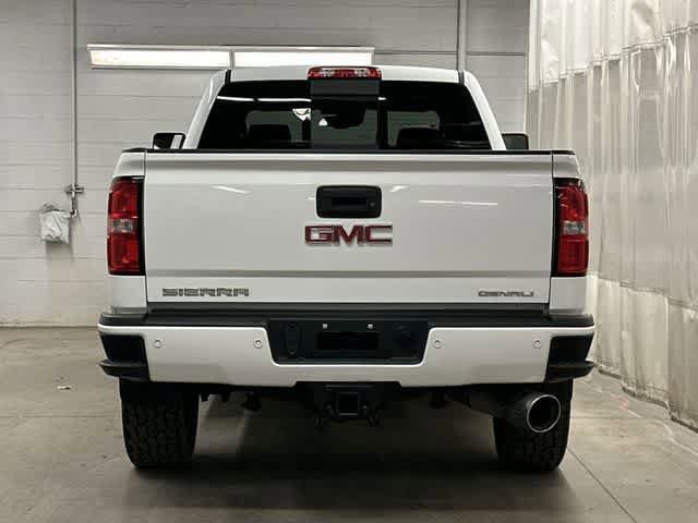 Used 2019 GMC Sierra 3500 Denali w/ Duramax Plus Package AWD/4WD image 4