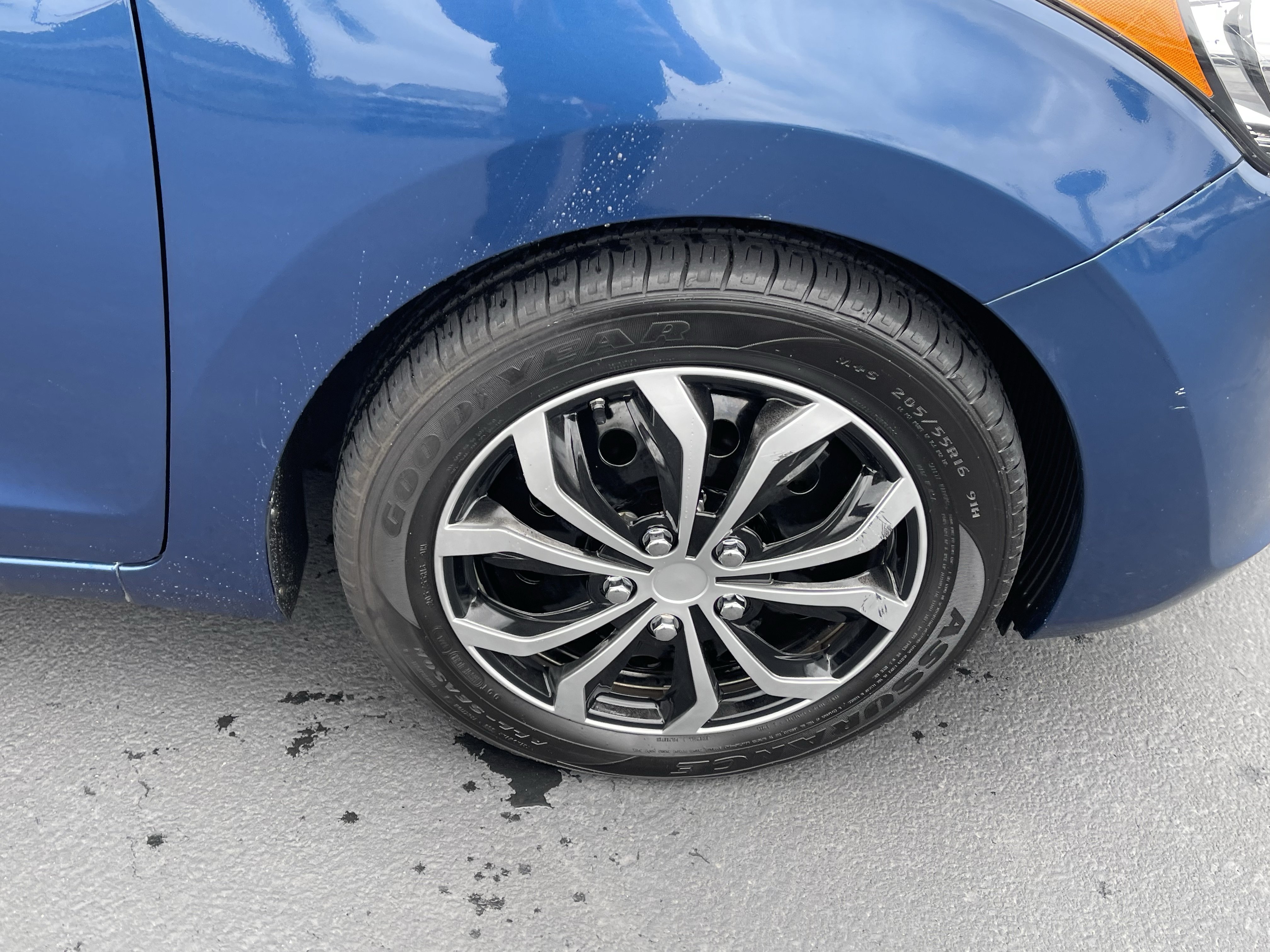 Used 2016 Hyundai Elantra GT FWD image 5
