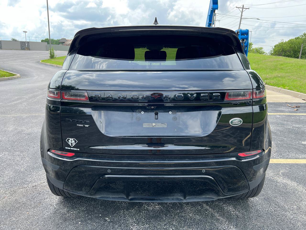 Used 2020 Land Rover Range Rover Evoque SE AWD/4WD image 4