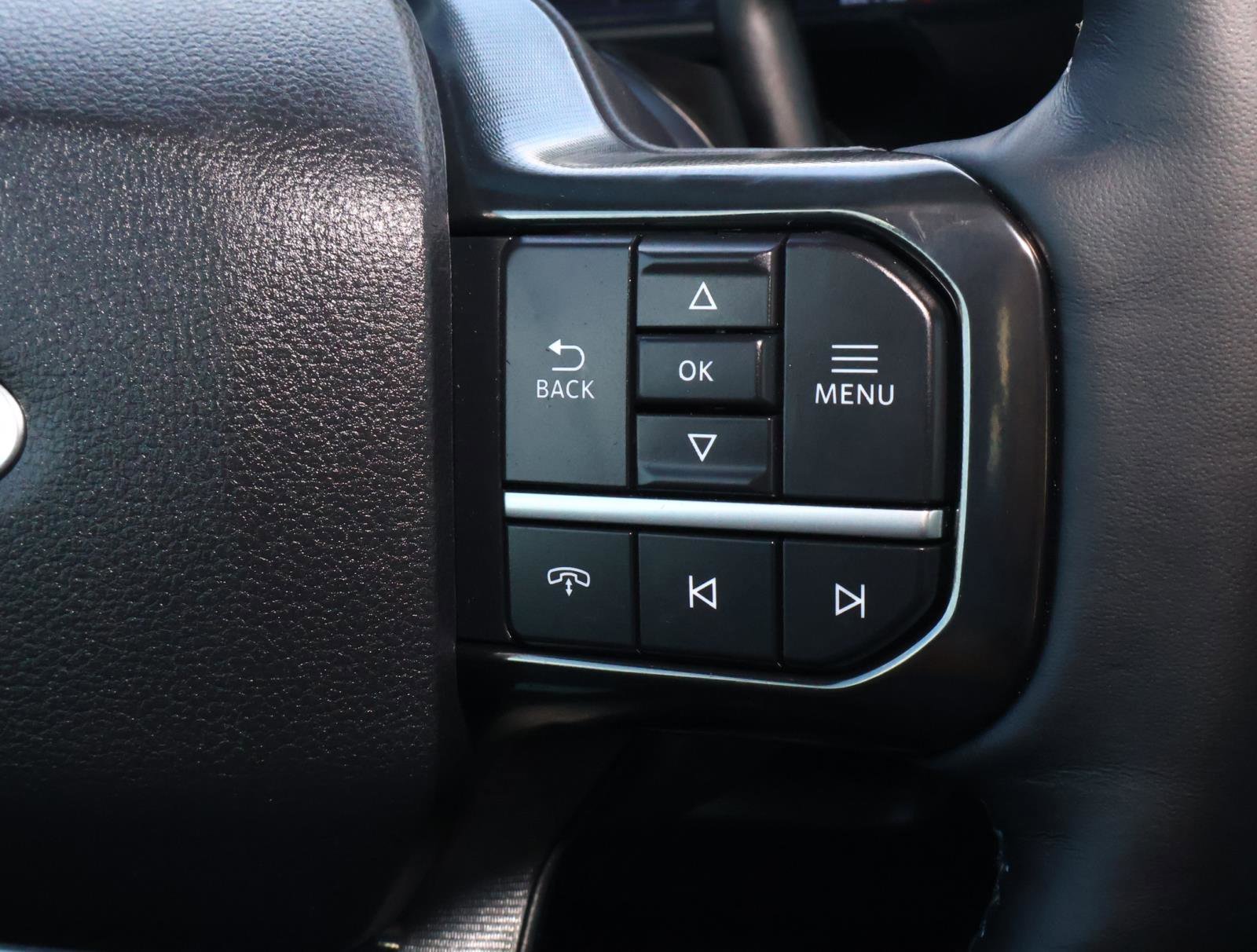 Used 2026 Ford F250 Platinum w/ Tremor Off-Road Package image 30