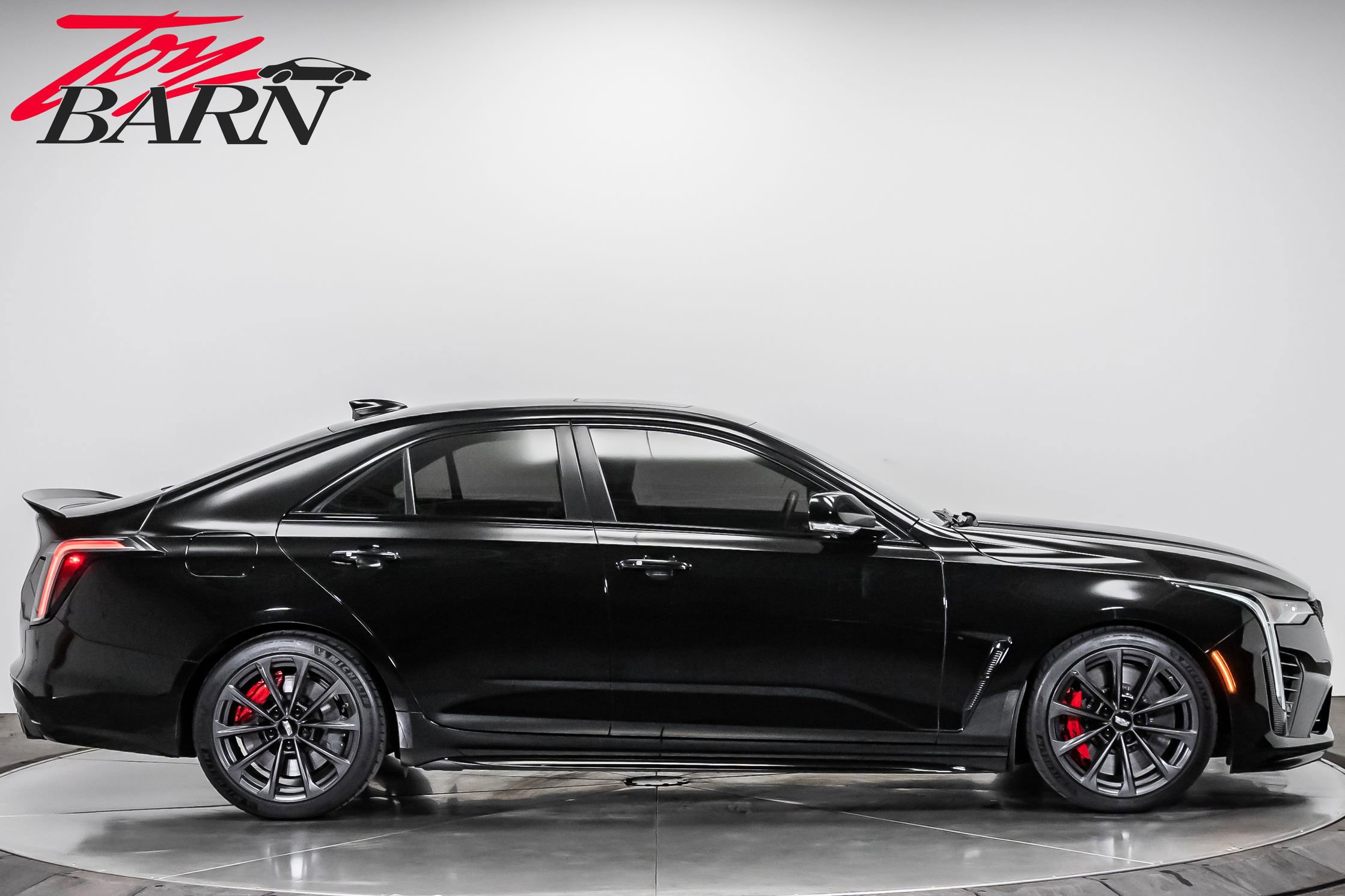 Used 2022 Cadillac CT4 V Blackwing w/ Technology Package image 6