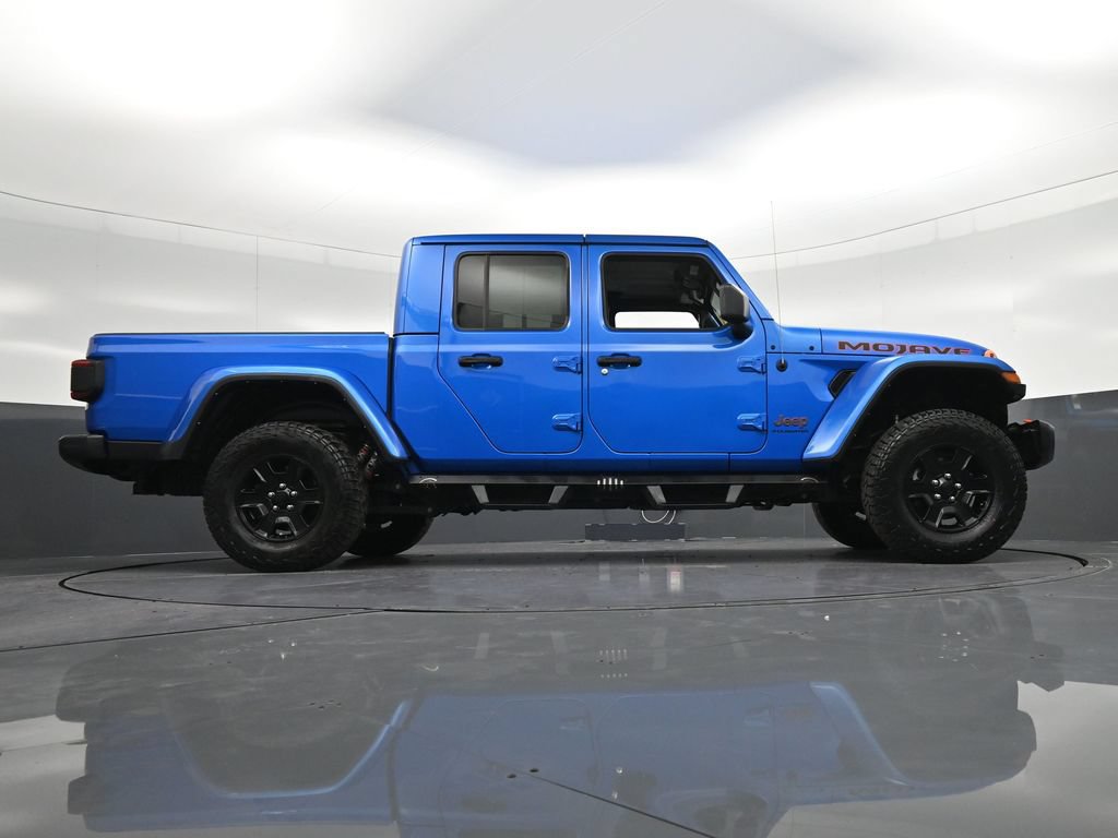 Used 2023 Jeep Gladiator Mojave w/ LED Lighting Group AWD/4WD image 30