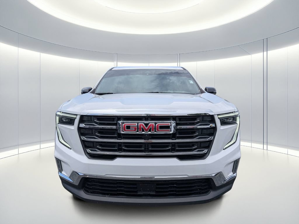 Used 2024 GMC Acadia Elevation w/ Luxury Package FWD image 8