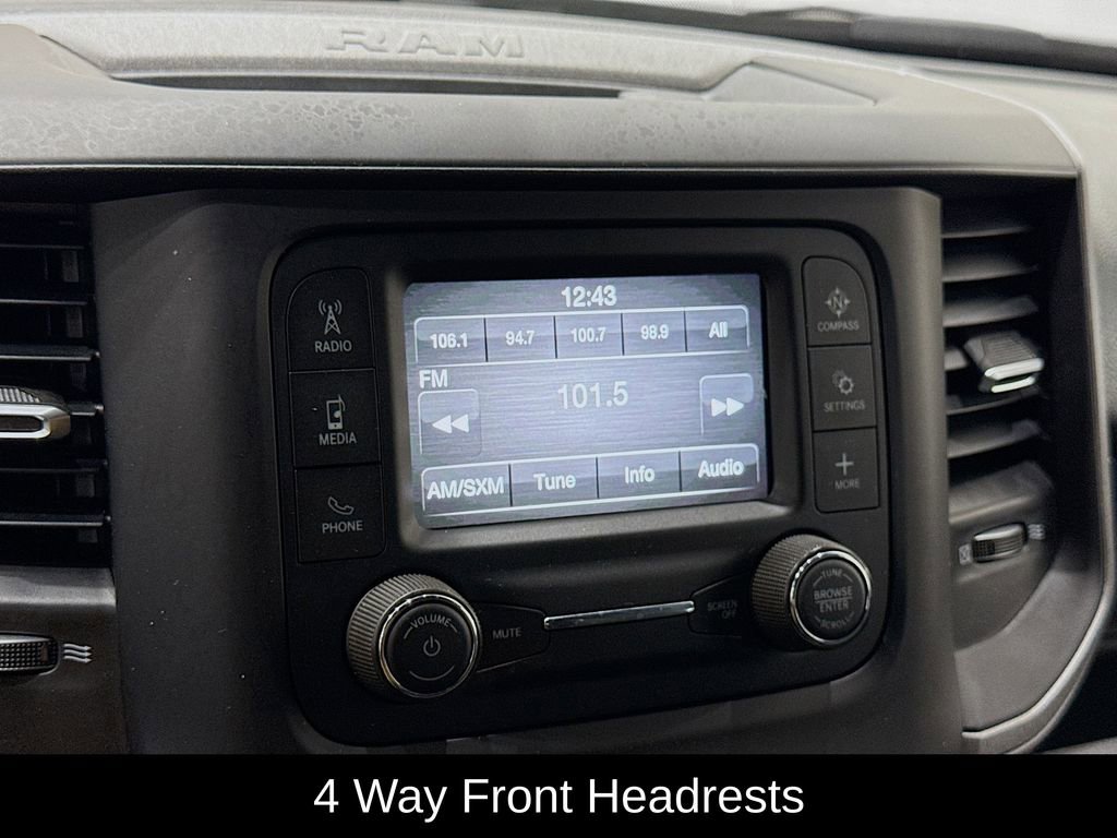 Used 2024 RAM 2500 Tradesman w/ Chrome Appearance Group image 23