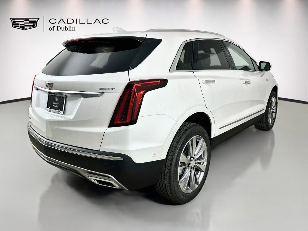 New 2026 Cadillac XT5 Premium Luxury w/ LPO, Floor Liner Package AWD/4WD image 5