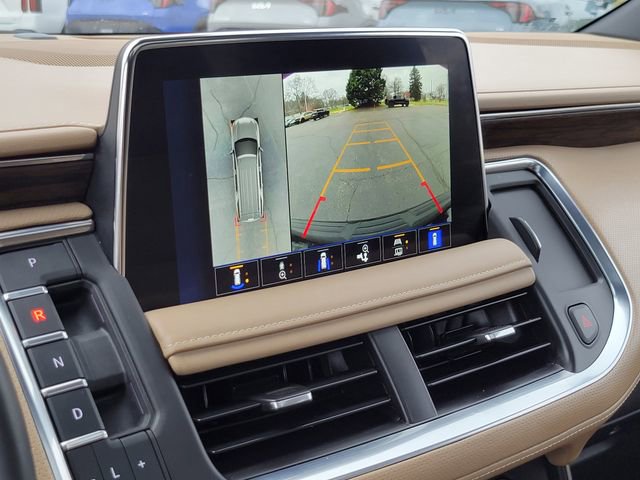 Used 2023 Chevrolet Tahoe Premier w/ Premium Package image 19