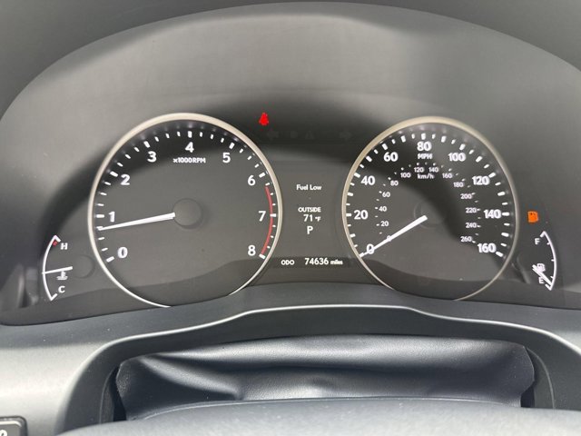 Used 2014 Lexus ES 350 w/ Luxury Package FWD image 17