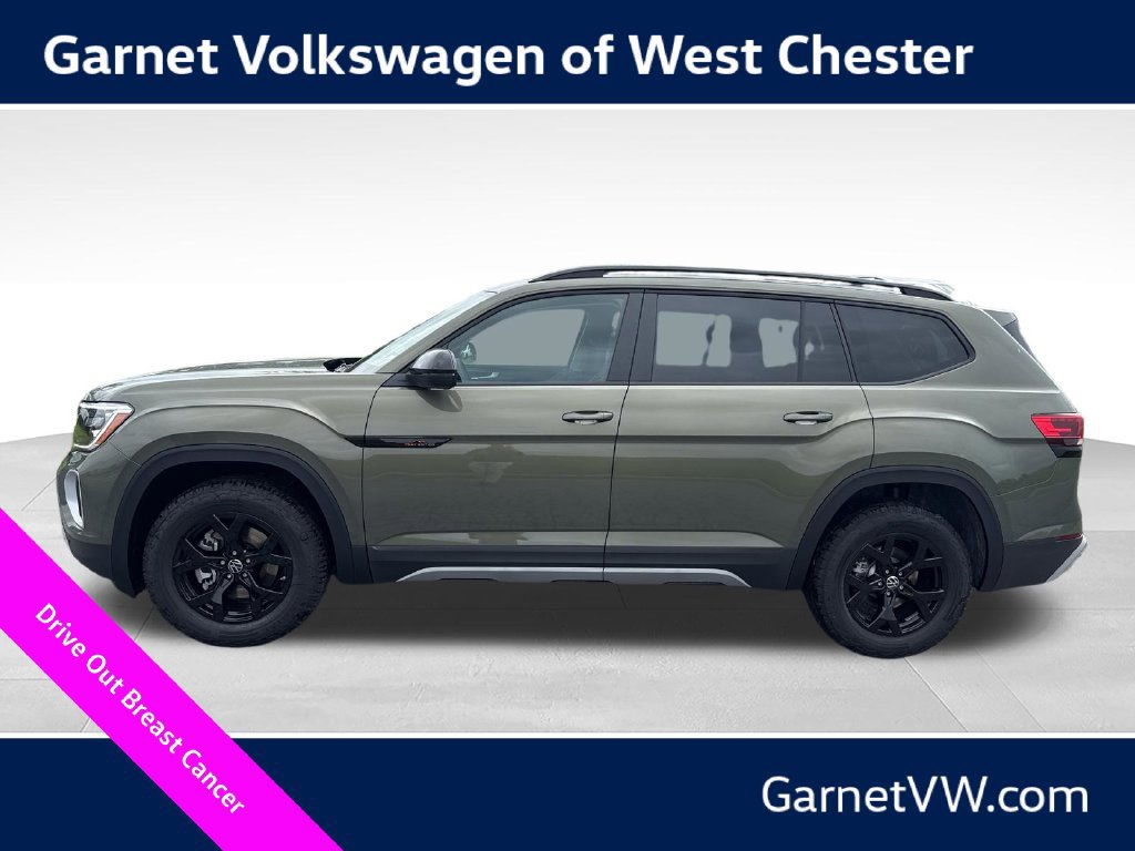 New 2026 Volkswagen Atlas Peak Edition AWD/4WD image 2