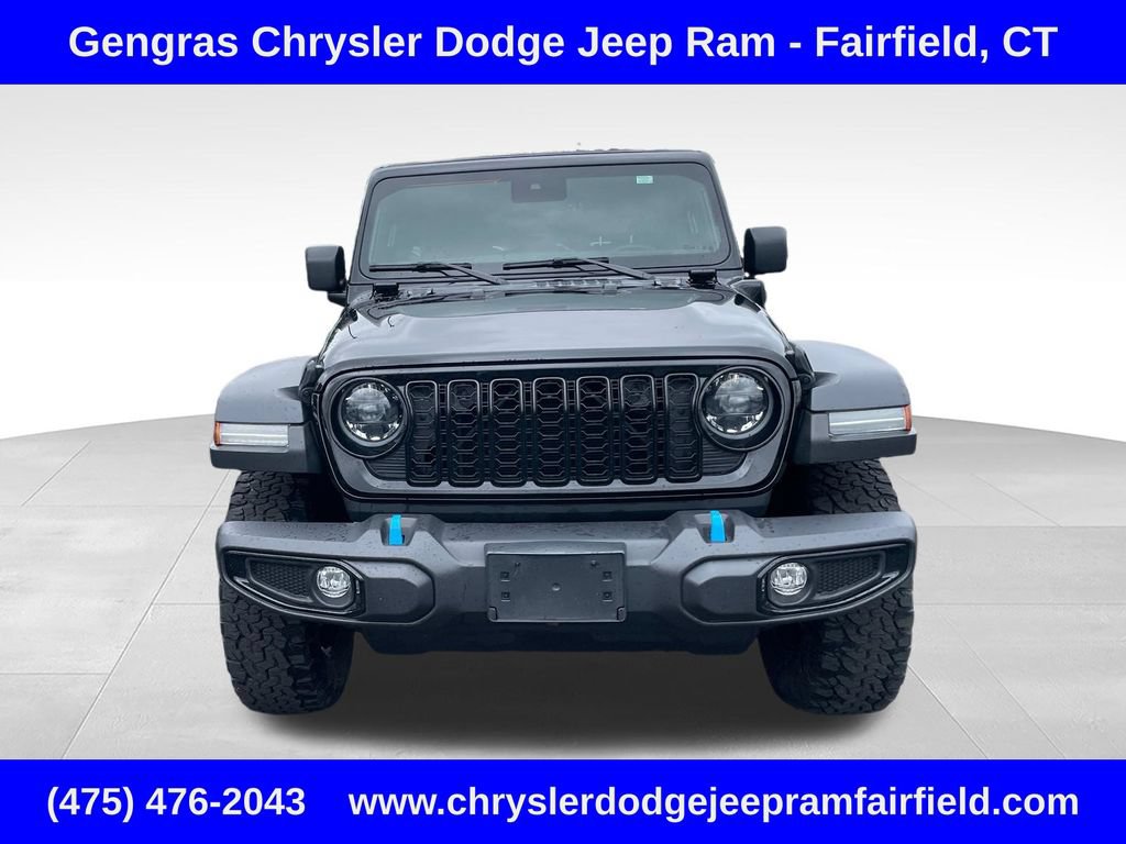 Used 2024 Jeep Wrangler Unlimited AWD/4WD image 2