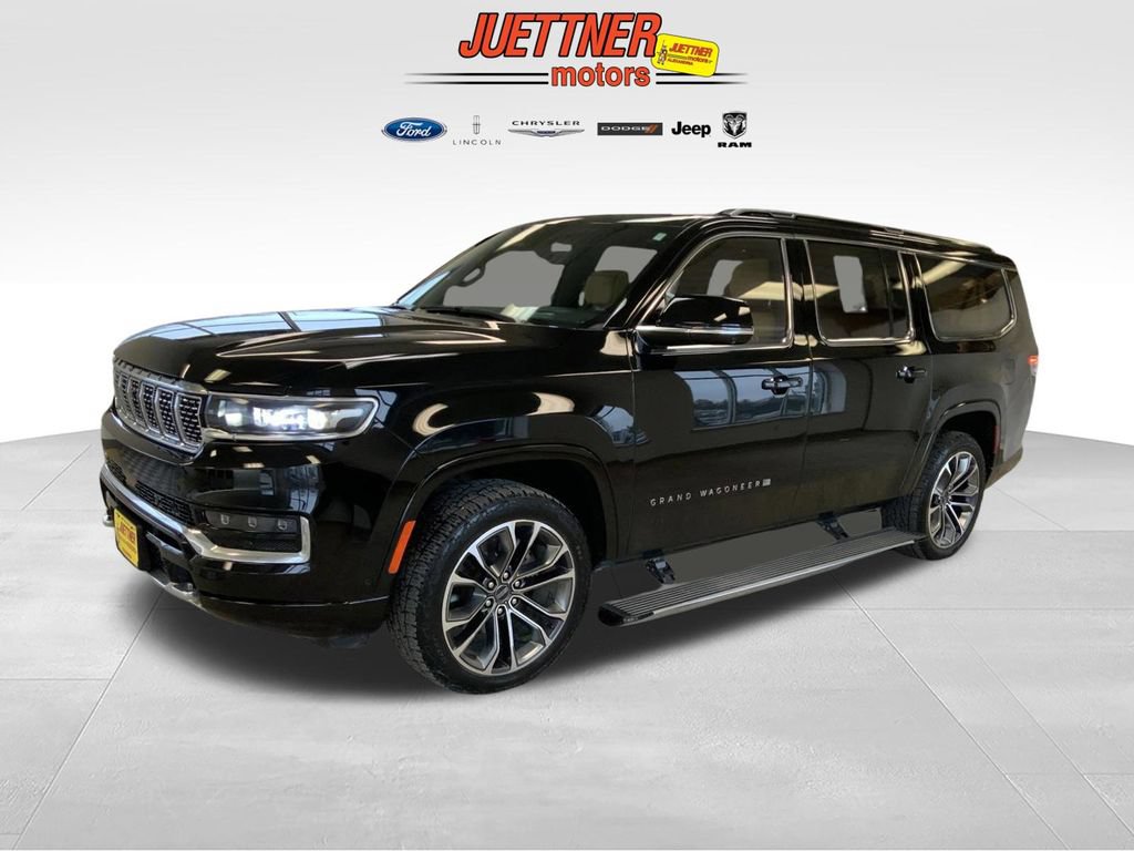 Used 2023 Jeep Grand Wagoneer L Series III w/ Rear Seat Video Group 1 AWD/4WD image 4