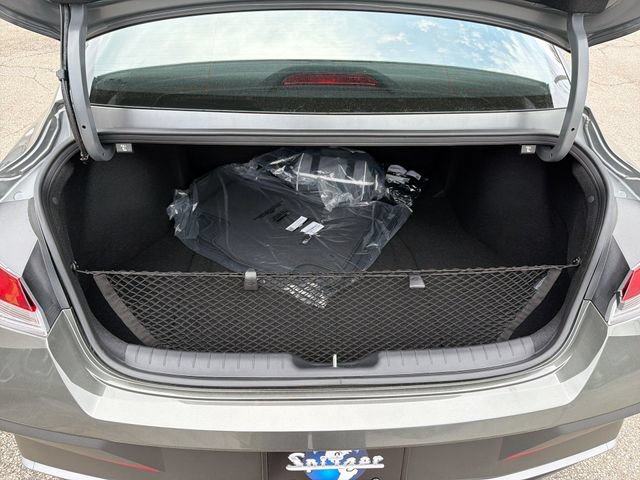 New 2026 Hyundai Elantra Sport FWD image 21