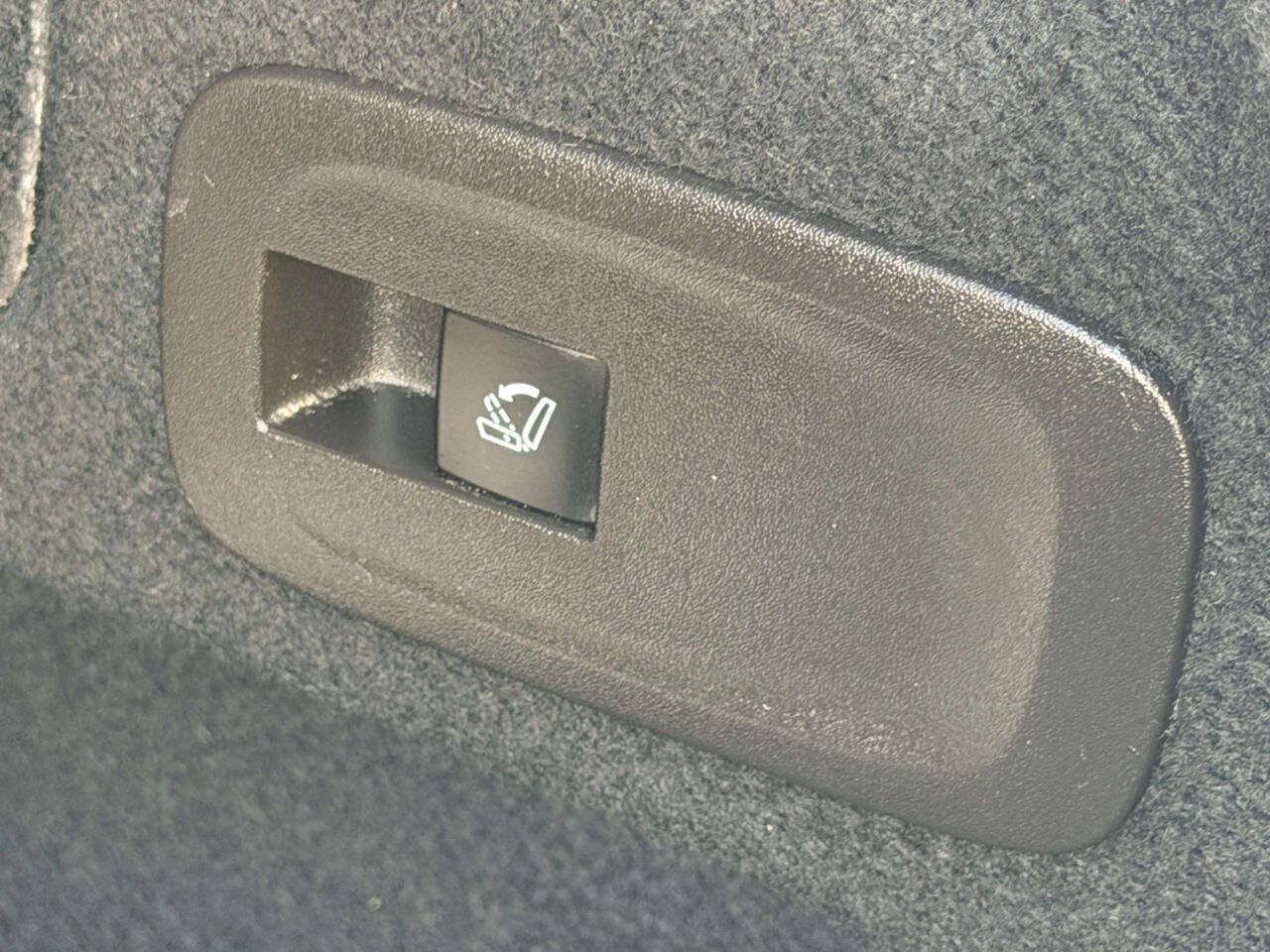 Used 2017 Buick Cascada Premium FWD image 15