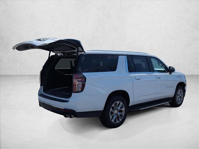 Used 2022 Chevrolet Suburban Premier image 5
