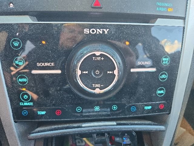 Used 2014 Ford Explorer Limited w/ Equipment Group 301A FWD image 14