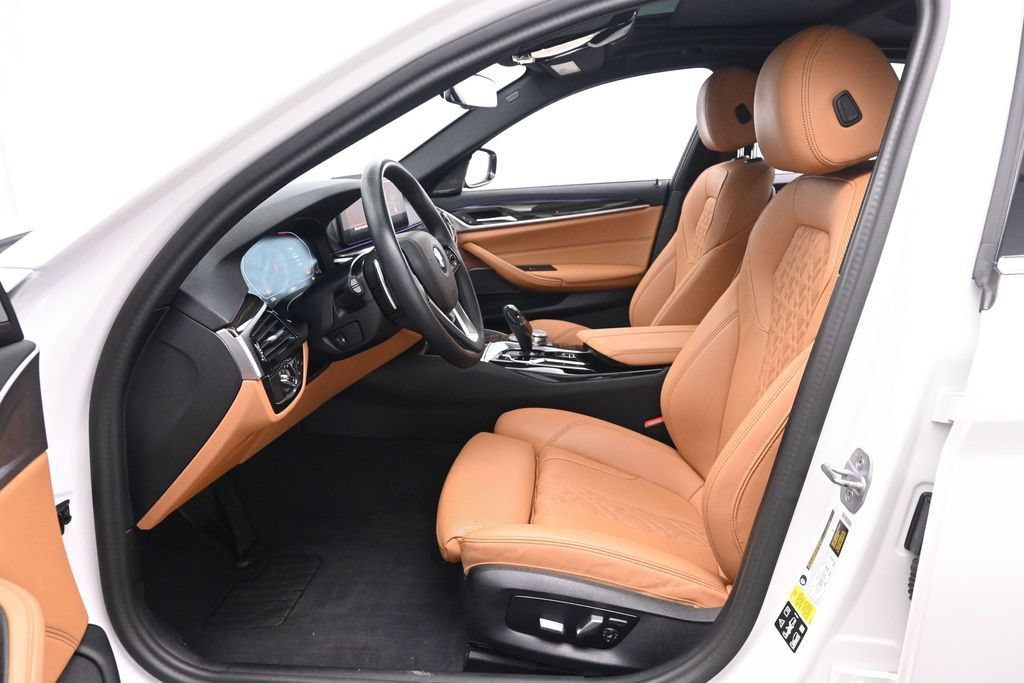 Used 2023 BMW 530i xDrive w/ Premium Package AWD/4WD image 11