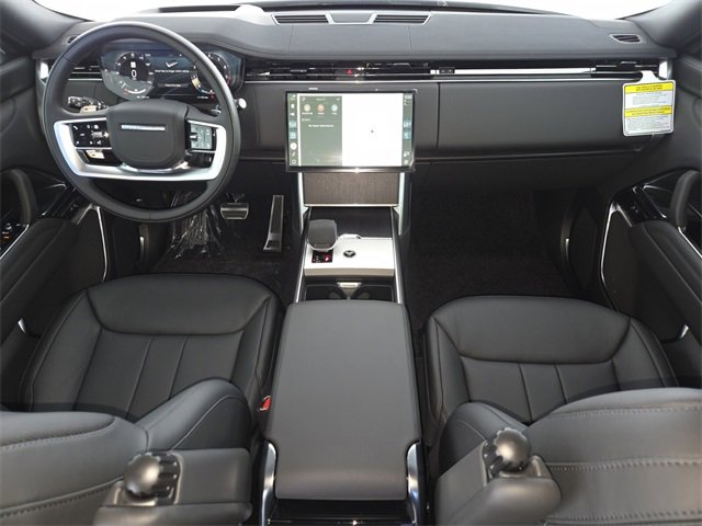New 2026 Land Rover Range Rover Long Wheelbase SE image 4