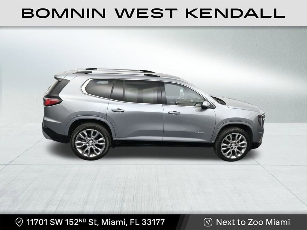 Used 2024 GMC Acadia Denali image 17