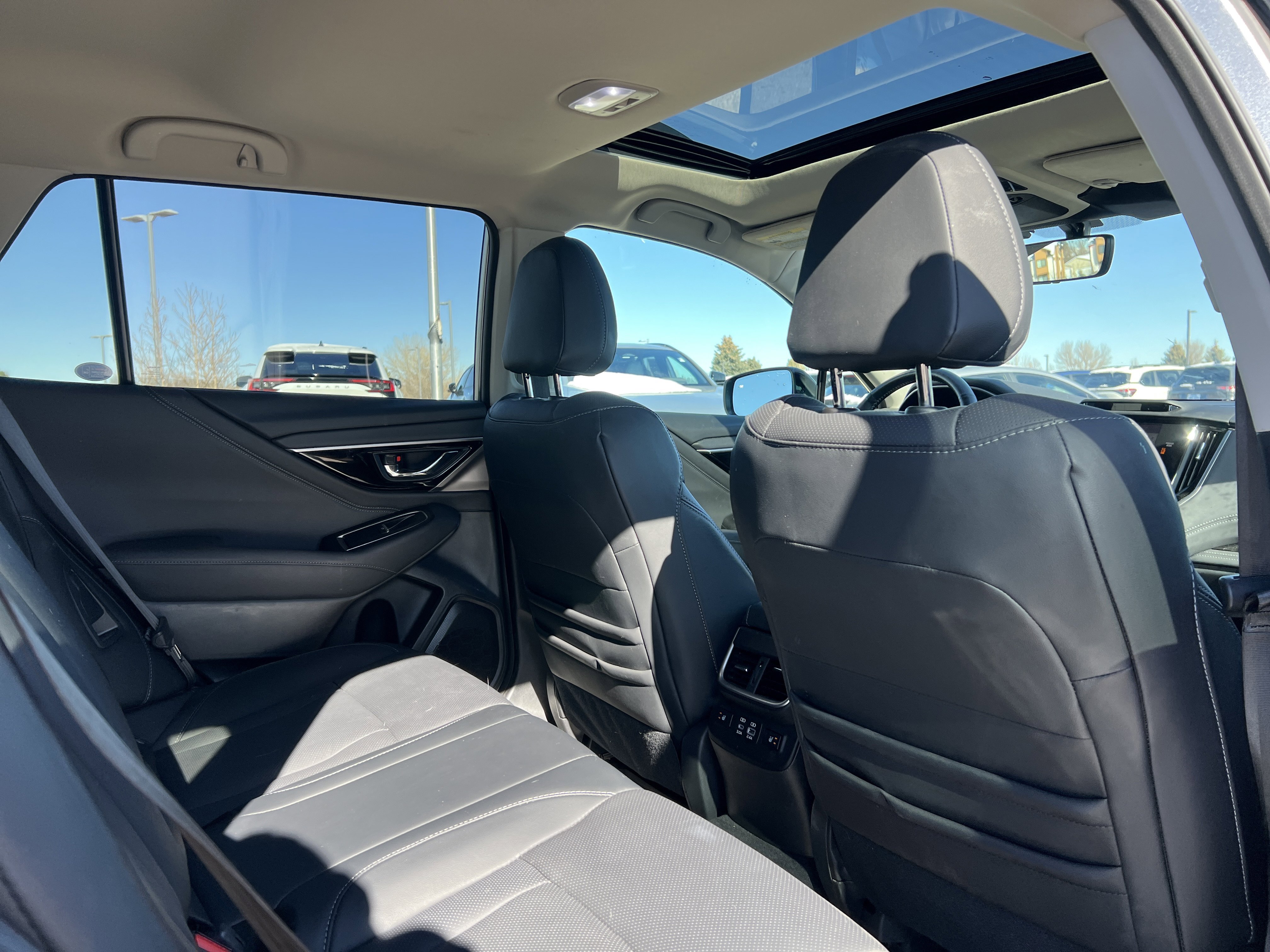 Used 2025 Subaru Outback Limited w/ Tech Package 3 image 18