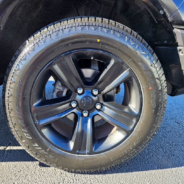 Used 2022 RAM 1500 Warlock AWD/4WD image 45