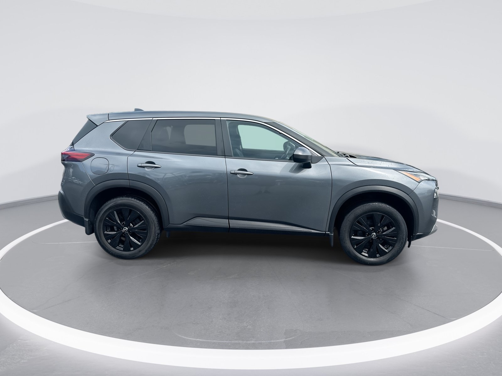 Used 2023 Nissan Rogue SV AWD/4WD image 10