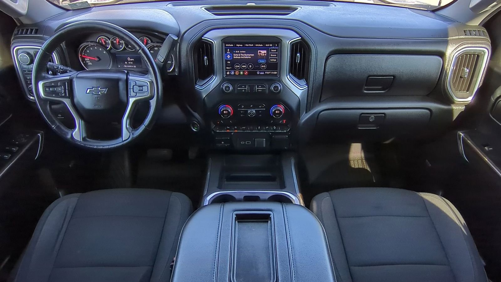 Used 2020 Chevrolet Silverado 1500 LT Trail Boss image 17