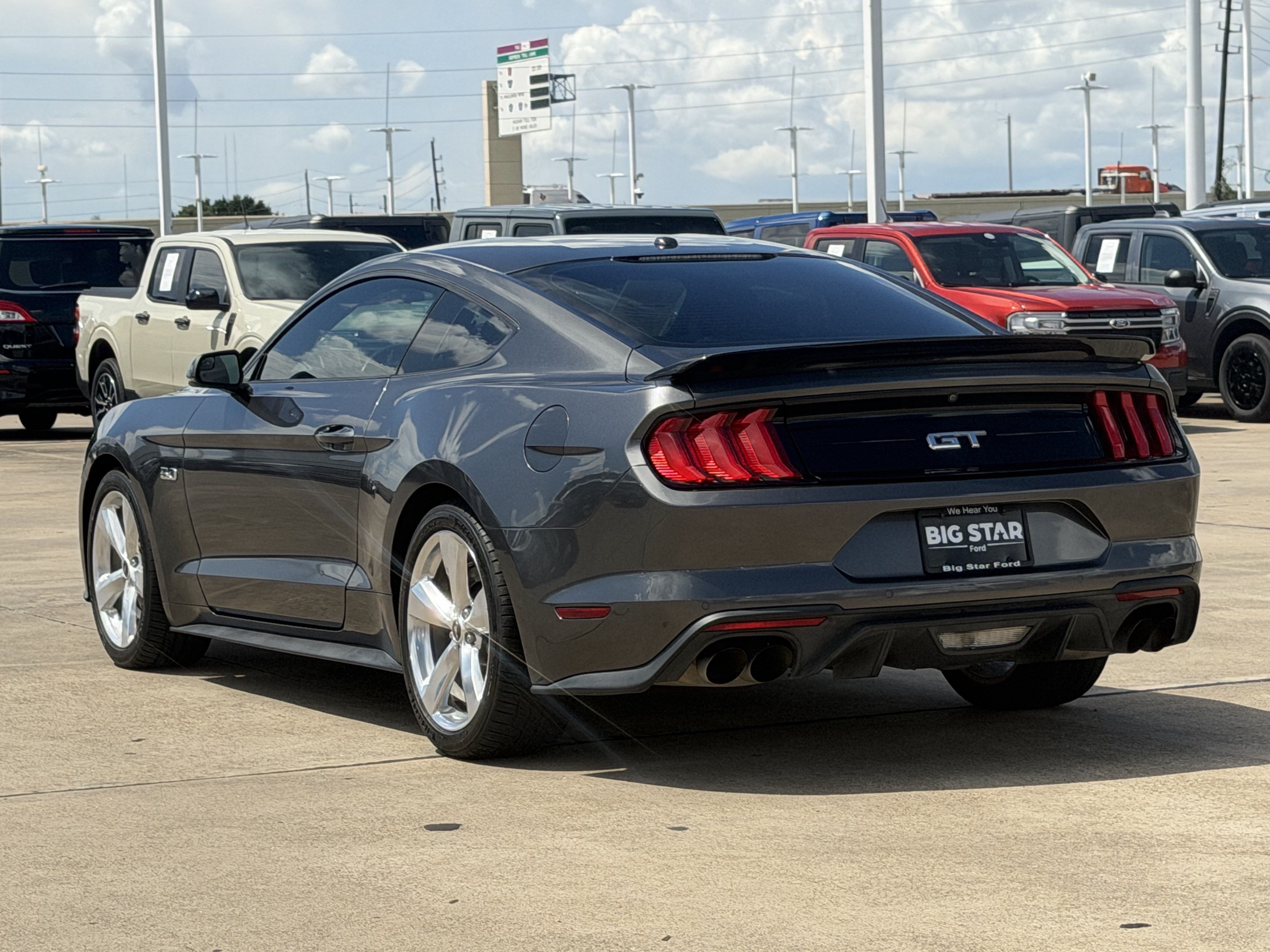 Used 2018 Ford Mustang GT Premium w/ Equipment Group 401A RWD image 6
