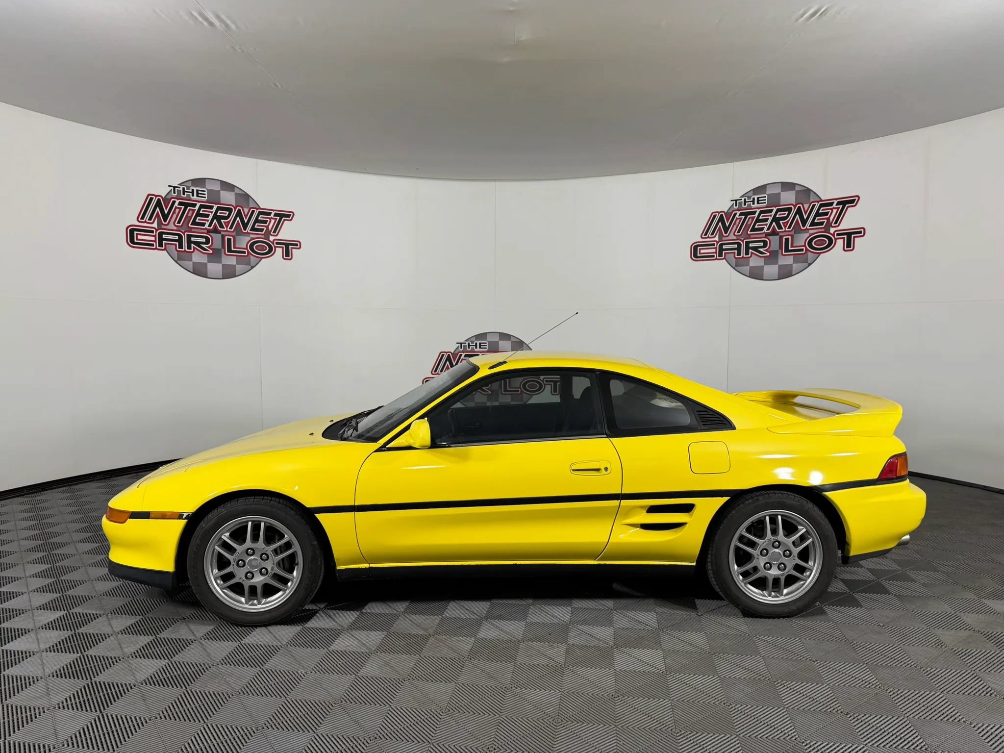 Used 1993 Toyota MR2 RWD image 4