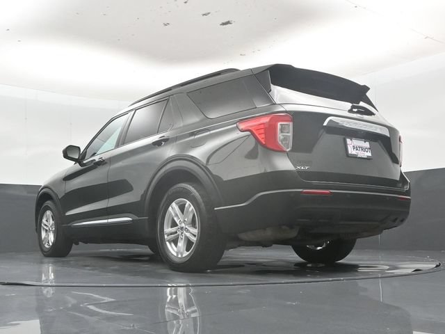 Used 2022 Ford Explorer XLT RWD image 54