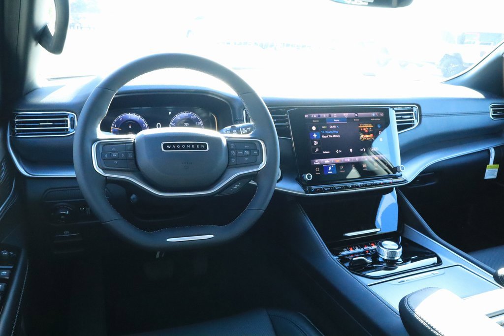 New 2025 Jeep Wagoneer 4WD image 2