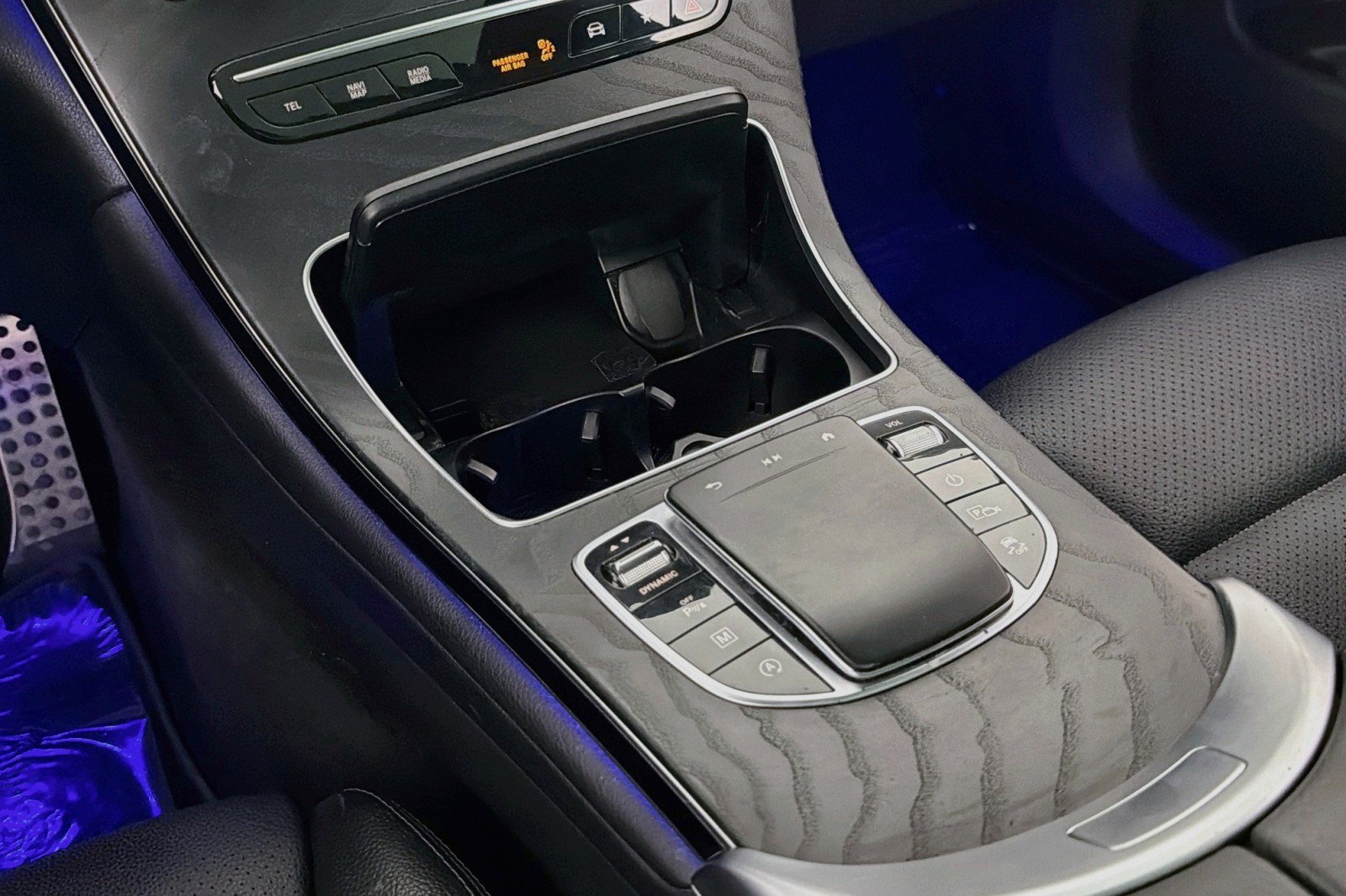 Used 2022 Mercedes-Benz GLC 300 image 6