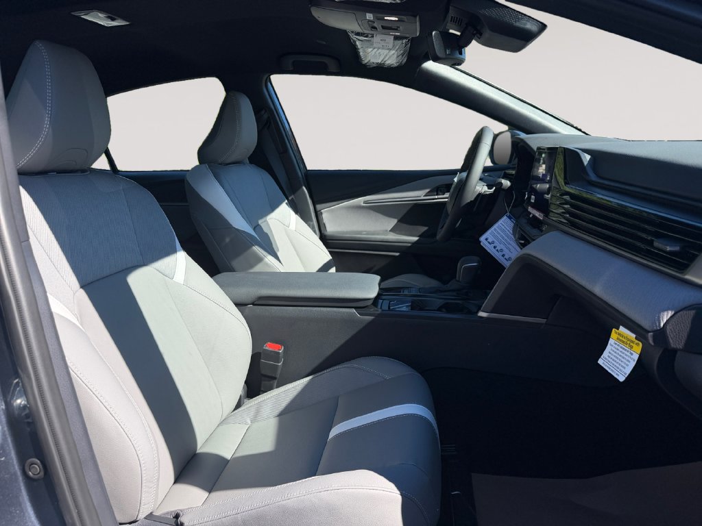 New 2026 Toyota Camry SE AWD/4WD image 15