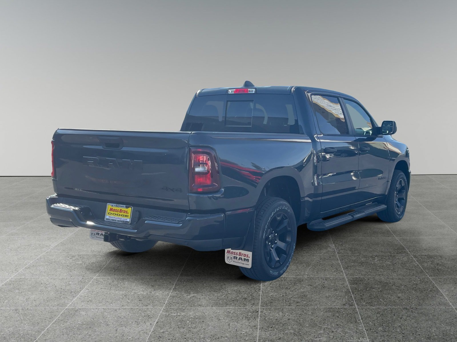 New 2026 RAM 1500 Express AWD/4WD image 5