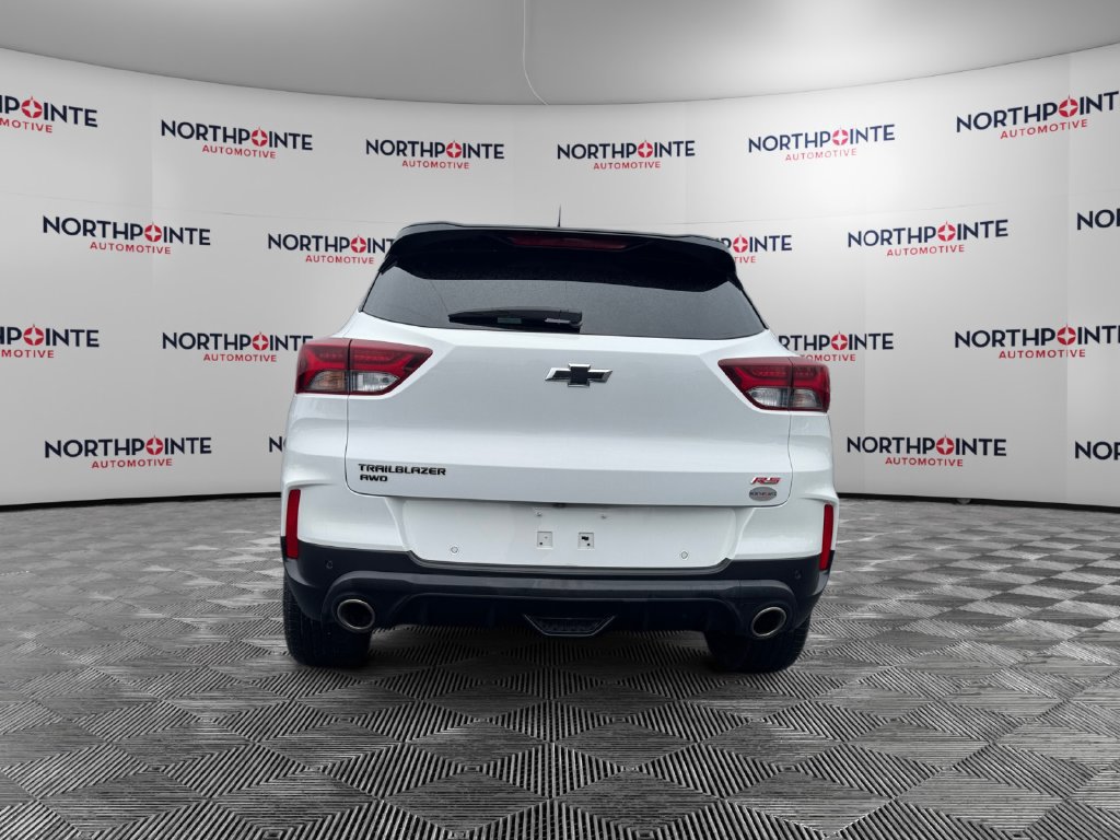 Used 2022 Chevrolet TrailBlazer RS w/ Sun and Liftgate Package AWD/4WD image 5