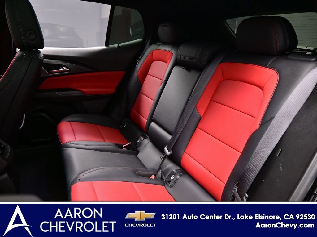 New 2025 Chevrolet Equinox EV RS image 30