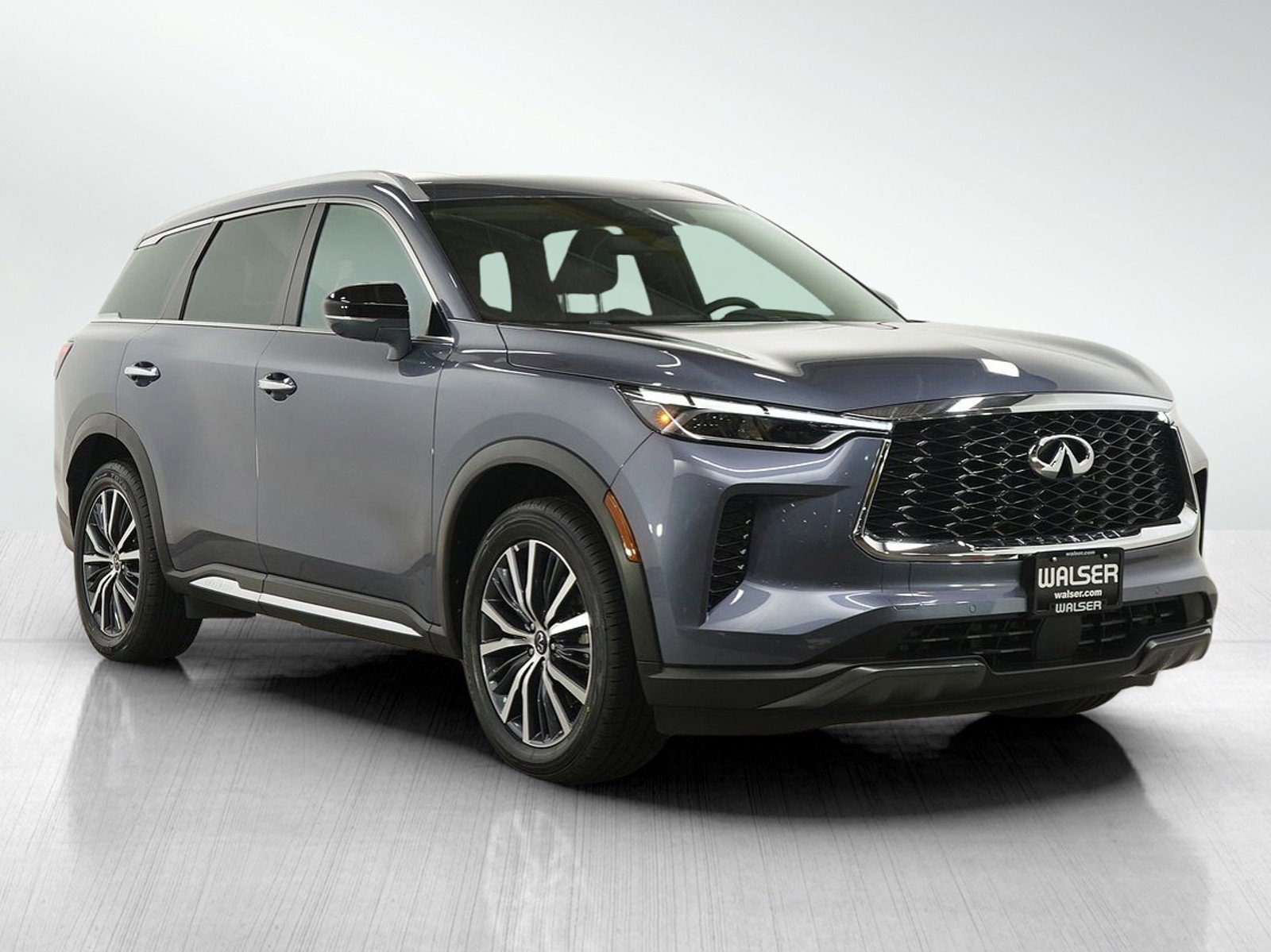 Used 2024 INFINITI QX60 Sensory AWD/4WD image 7