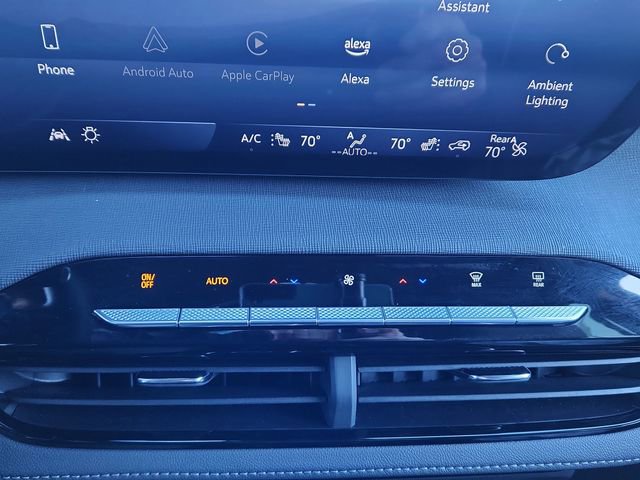 Used 2025 Buick Enclave Sport Touring image 40