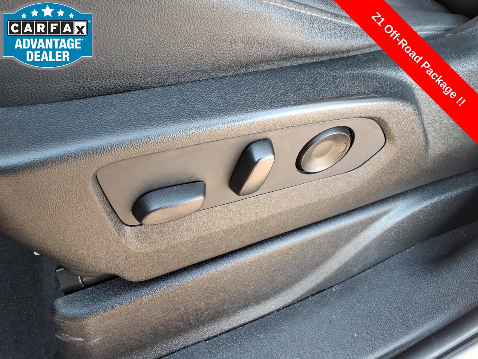Used 2021 Chevrolet Tahoe Z71 w/ Z71 Off-Road Package AWD/4WD image 17