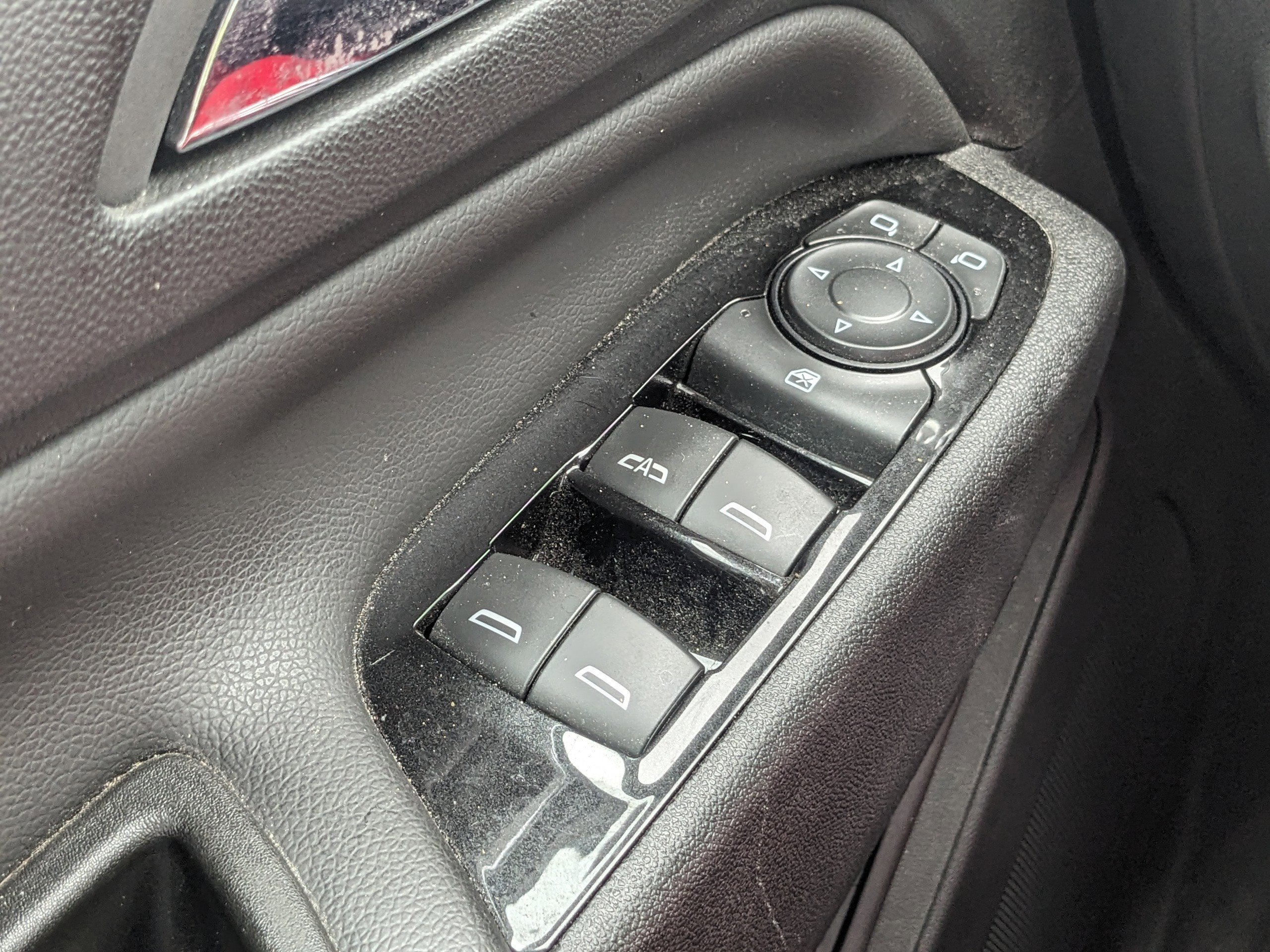 Used 2022 Chevrolet Equinox Premier image 26