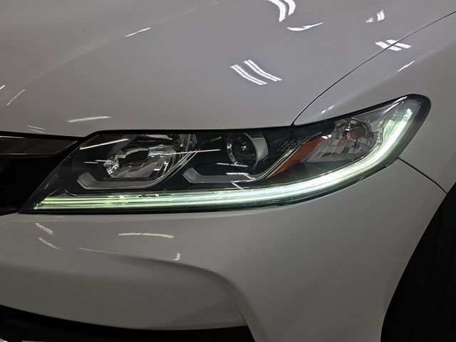 Used 2017 Honda Accord EX-L image 27