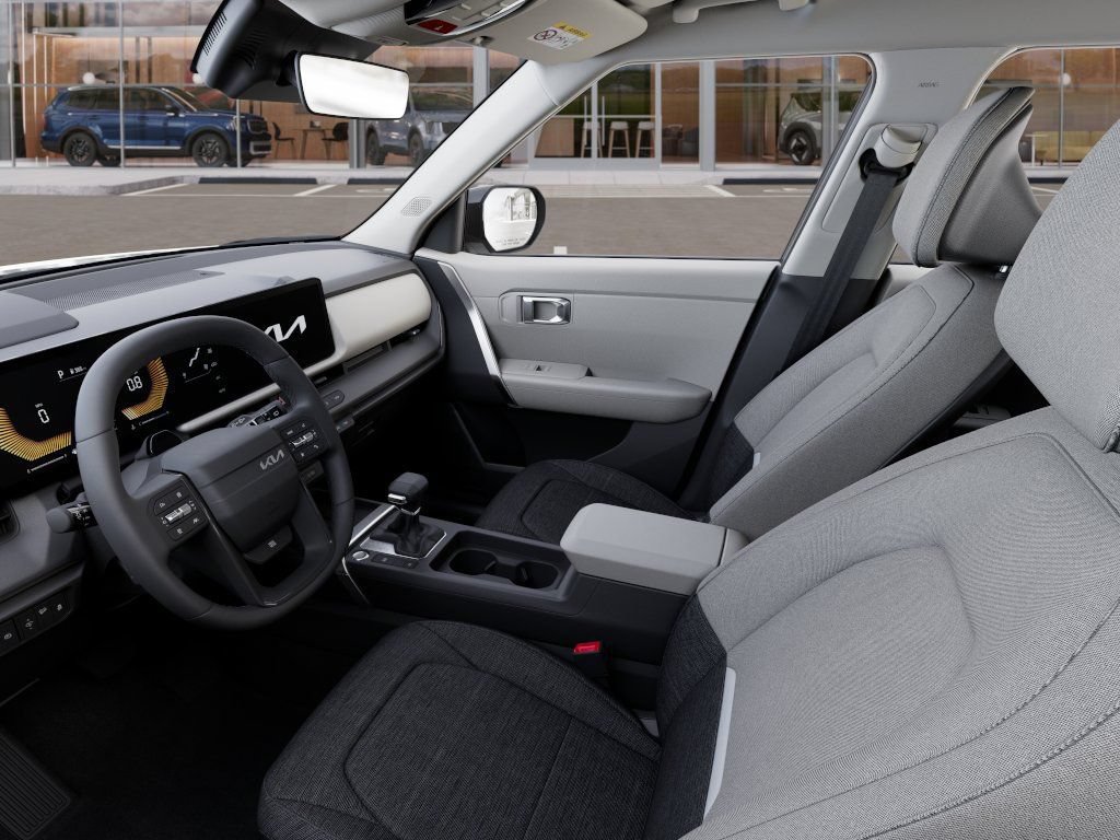 New 2027 Kia Seltos S FWD image 18