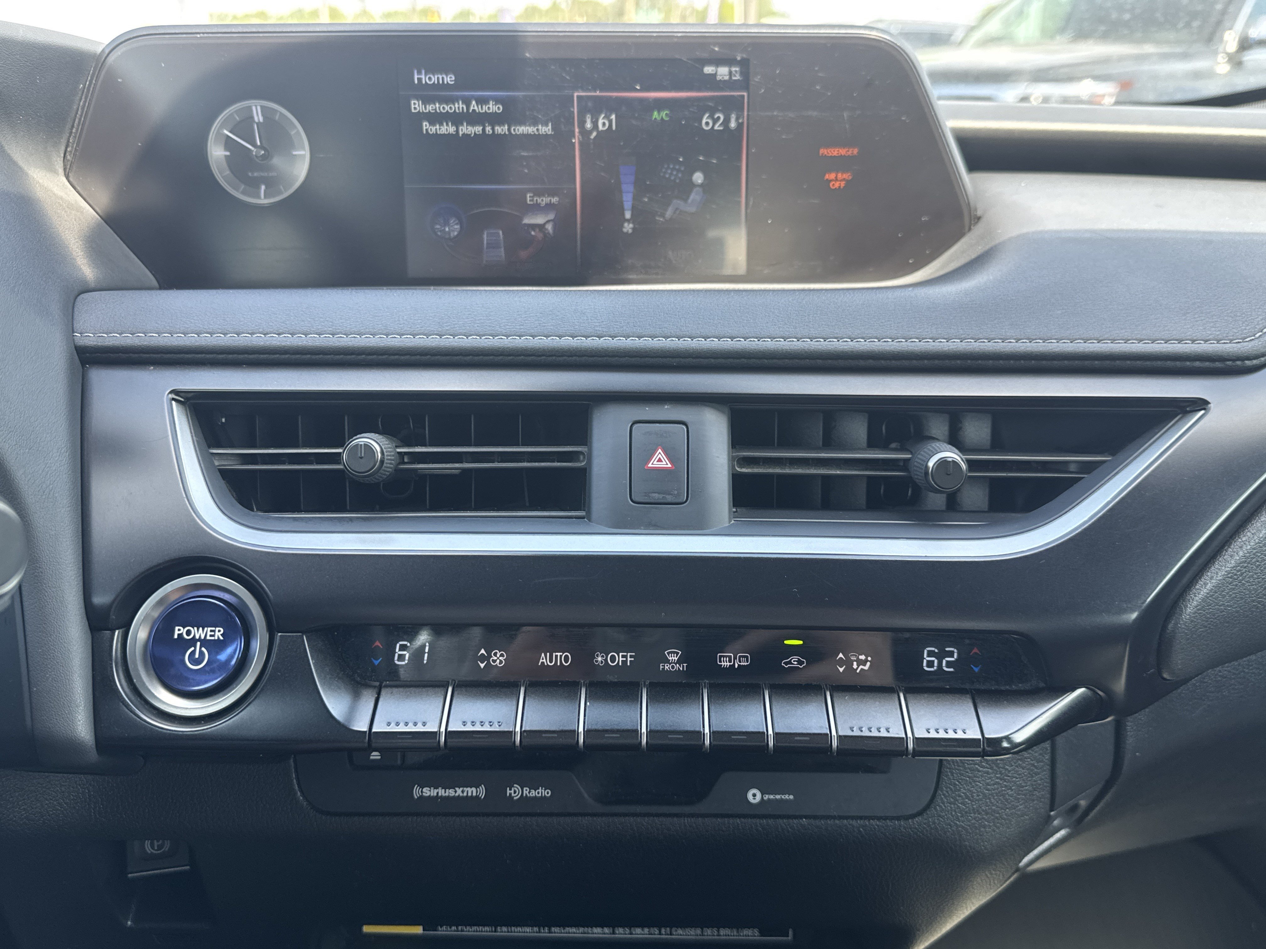 Used 2022 Lexus UX 250h AWD/4WD image 19