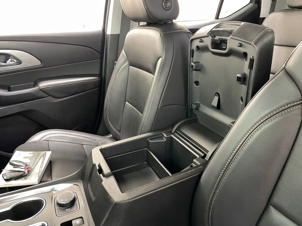 Certified 2019 Chevrolet Traverse LT image 34