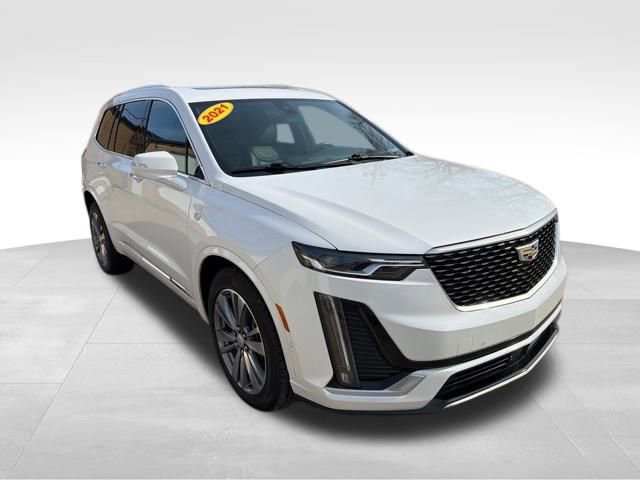 Used 2021 Cadillac XT6 Premium Luxury image 3