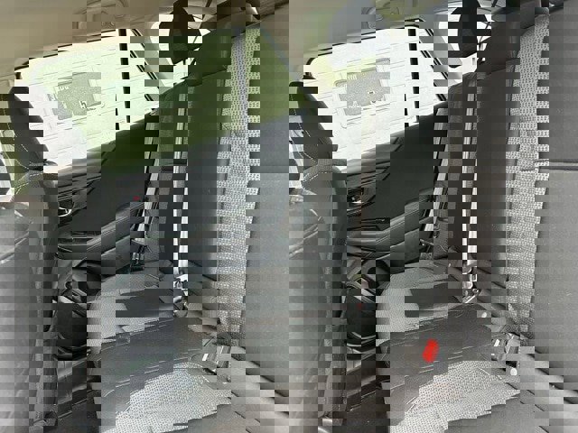 Used 2022 Subaru Outback Premium image 9