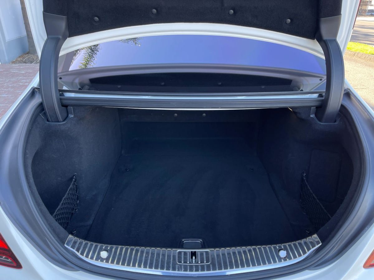 Used 2019 Mercedes-Benz S 560 Sedan image 10