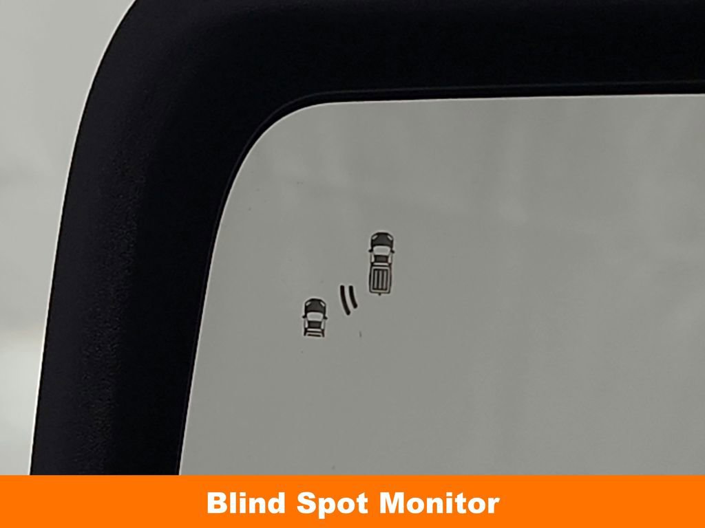 Used 2022 Ford F150 Lightning Pro image 13